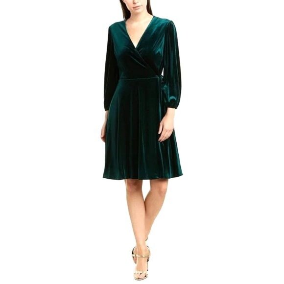 Tahari Green Velvet Faux-Wrap Dress w/Pockets Size 14W 1X Holiday Christmas Plus - Picture 3 of 10